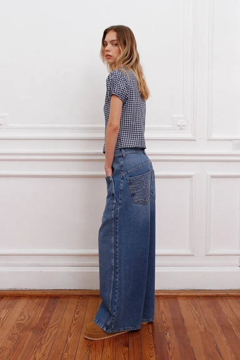 Pantalón denim wide leg tiro medio con recortes en delantero y espalda de Sofia Sarkany en Pantalones para argentina