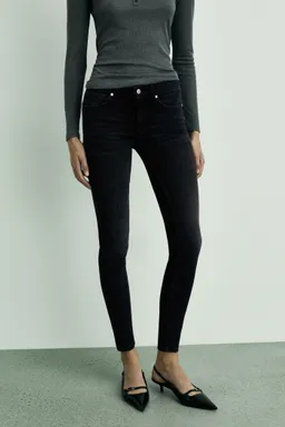 Jeans skinny pushup de Mango en Pantalones para argentina