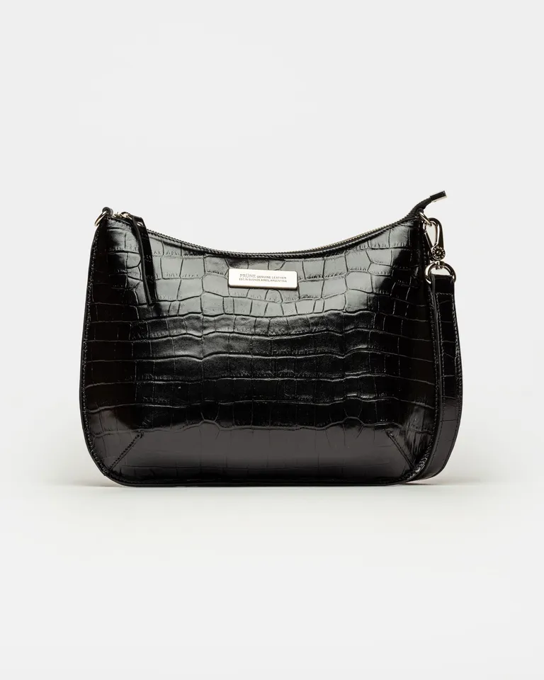 Bolso bandolera de cuero genuino con detalles en metal - Diseño refinado y funcional de Prüne en Bolsos y Carteras para argentina