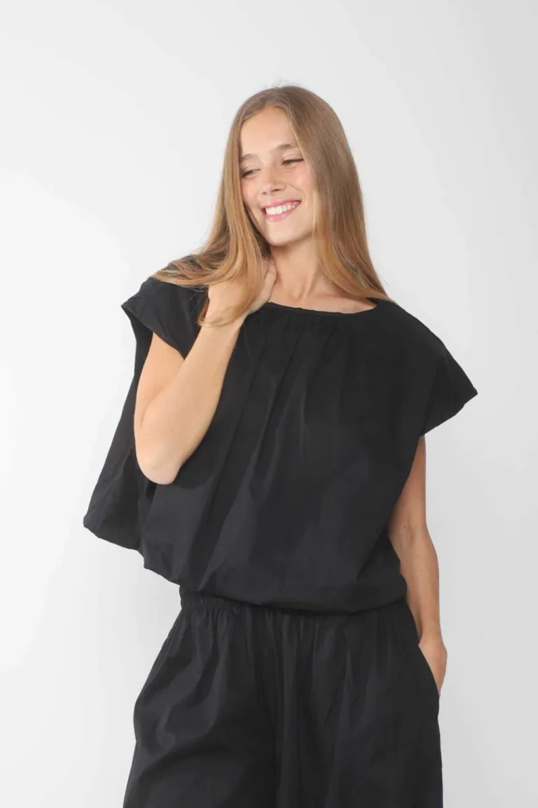 Blusa de estilo globo en algodón con botón en la espalda de Belle en Blusas para argentina