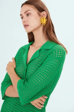 Polo calado oversize de Mango en Buzos y Sweaters para argentina
