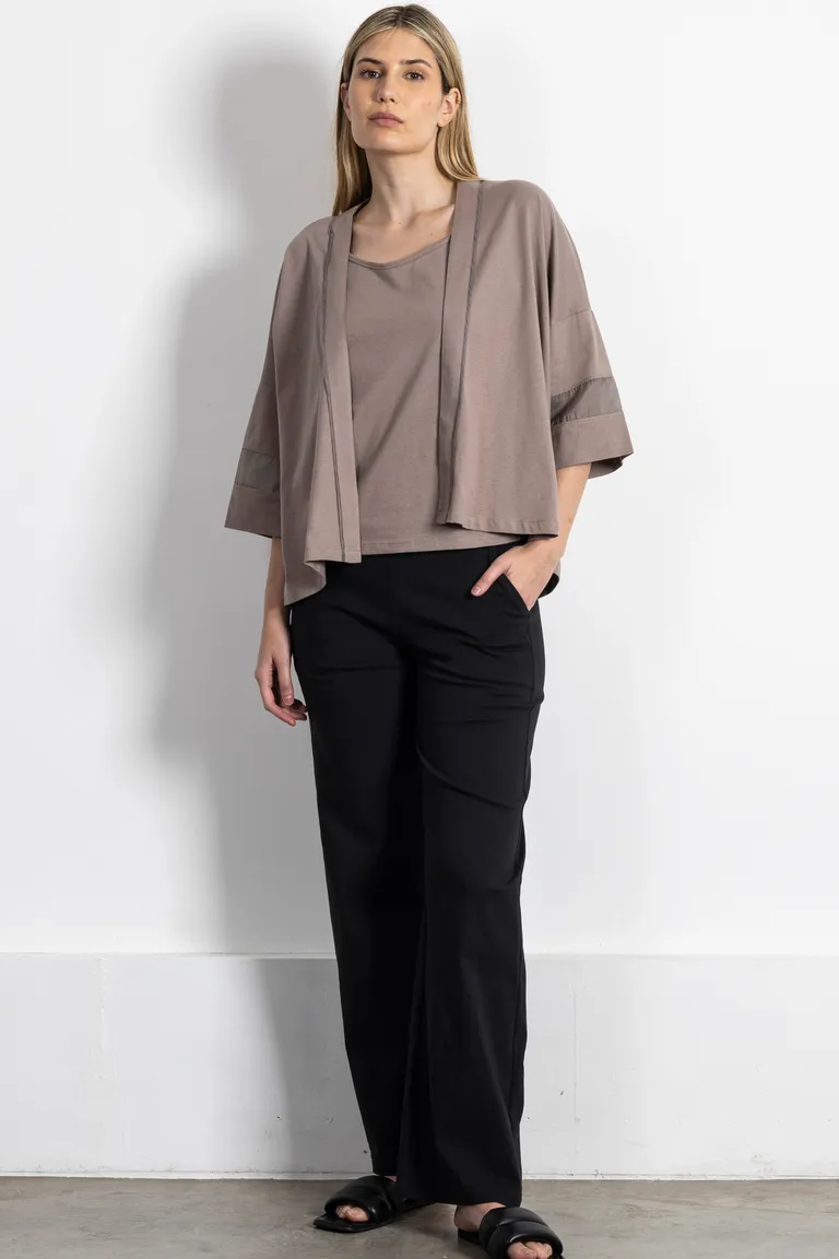 Chaqueta de jersey beige con detalles en seda - Prenda versátil y moderna para mujeres de Kill en Chaquetas para argentina