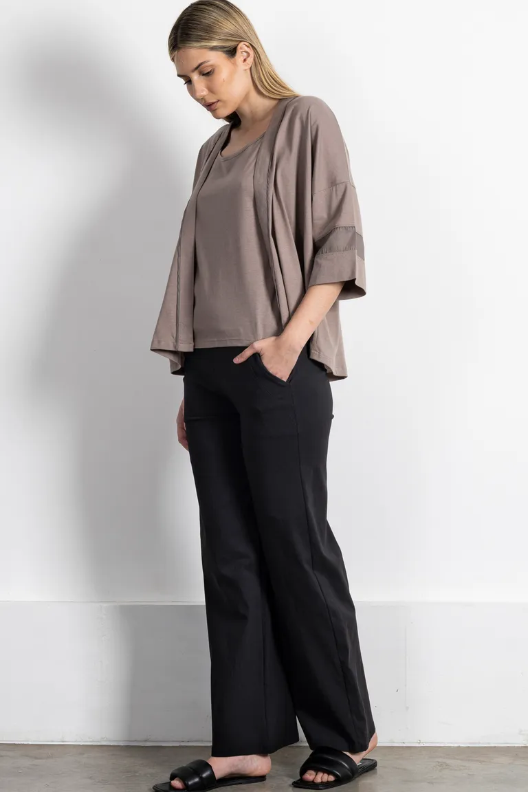 Chaqueta de jersey beige con detalles en seda - Prenda versátil y moderna para mujeres de Kill en Chaquetas para argentina