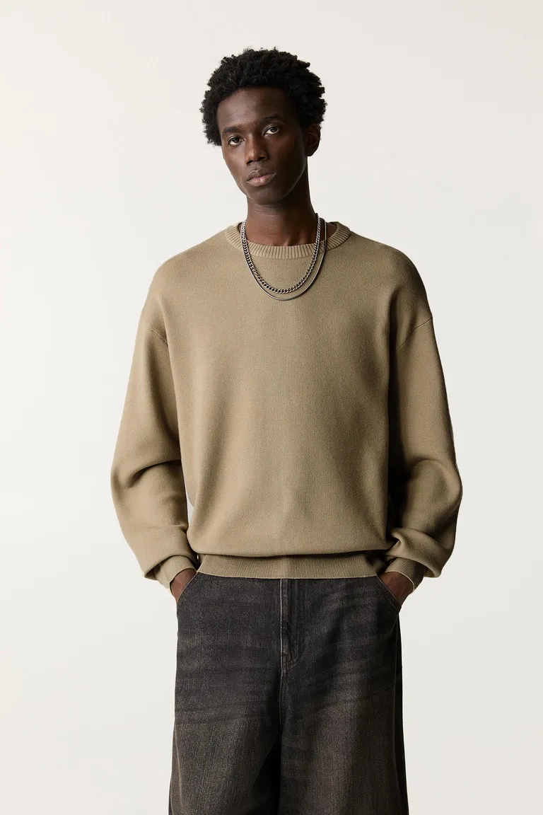 Sweater básico suave de Pull&Bear en Buzos y Sweaters para argentina