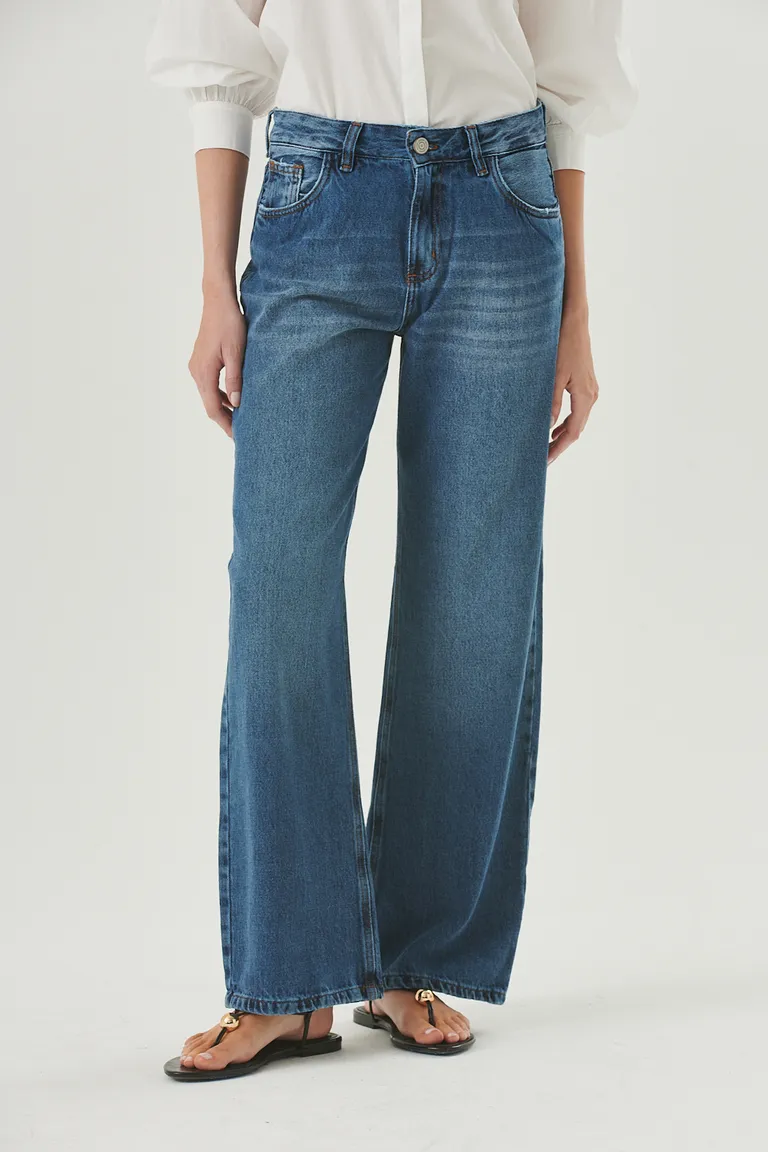 Pantalón de mezclilla de tiro medio con efecto desgastado y calce recto de Sweet en Pantalones para argentina