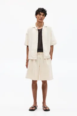 Bermuda rayada texturizada de Pull&Bear en Bermudas y Shorts para argentina