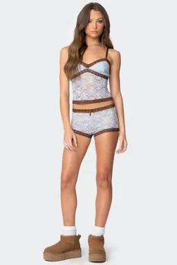 Shorts micro encaje transparente dee de Edikted en Shorts para argentina