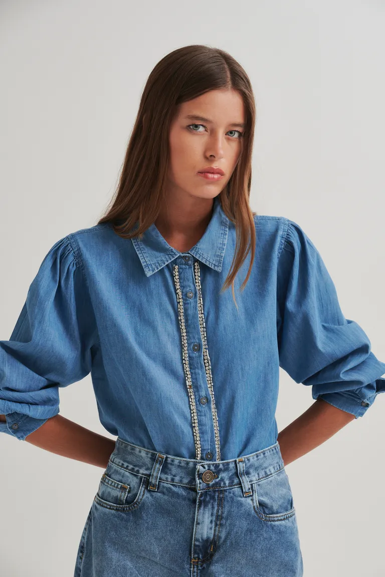 Camisa de algodón con detalles en strass y canutillos de Sweet en Camisas para argentina