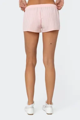 Micro shorts irene tiro bajo de Edikted en Shorts para argentina