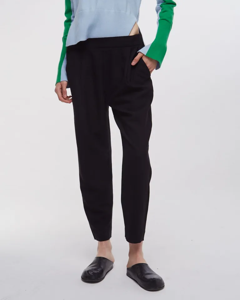 Pantalón de corte recto con pinzas, bolsillos laterales y cintura elástica en espalda para mujer de Furzai en Pantalones para argentina