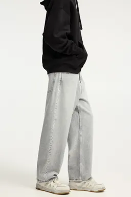 Jeans baggy loose de Pull&Bear en Pantalones para argentina