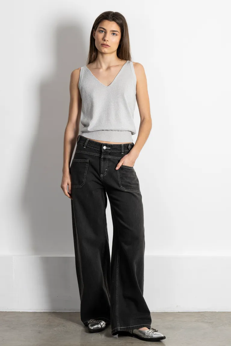 Musculosa de punto con escote en V y puños elásticos de Kill en Buzos y Sweaters para argentina