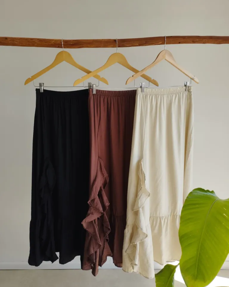 Falda larga de corte amplio en tono amarillo de Lemmon en Faldas para argentina