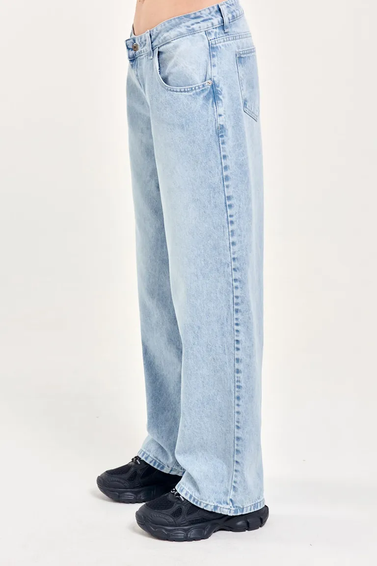 Pantalones de mezclilla de tiro bajo y corte holgado para un estilo casual y moderno de 47 Street en Pantalones para argentina