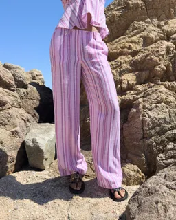 Pantalón rayas de Bershka en Pantalones para argentina