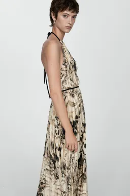 Vestido plisado animal print de Mango en Vestidos para argentina