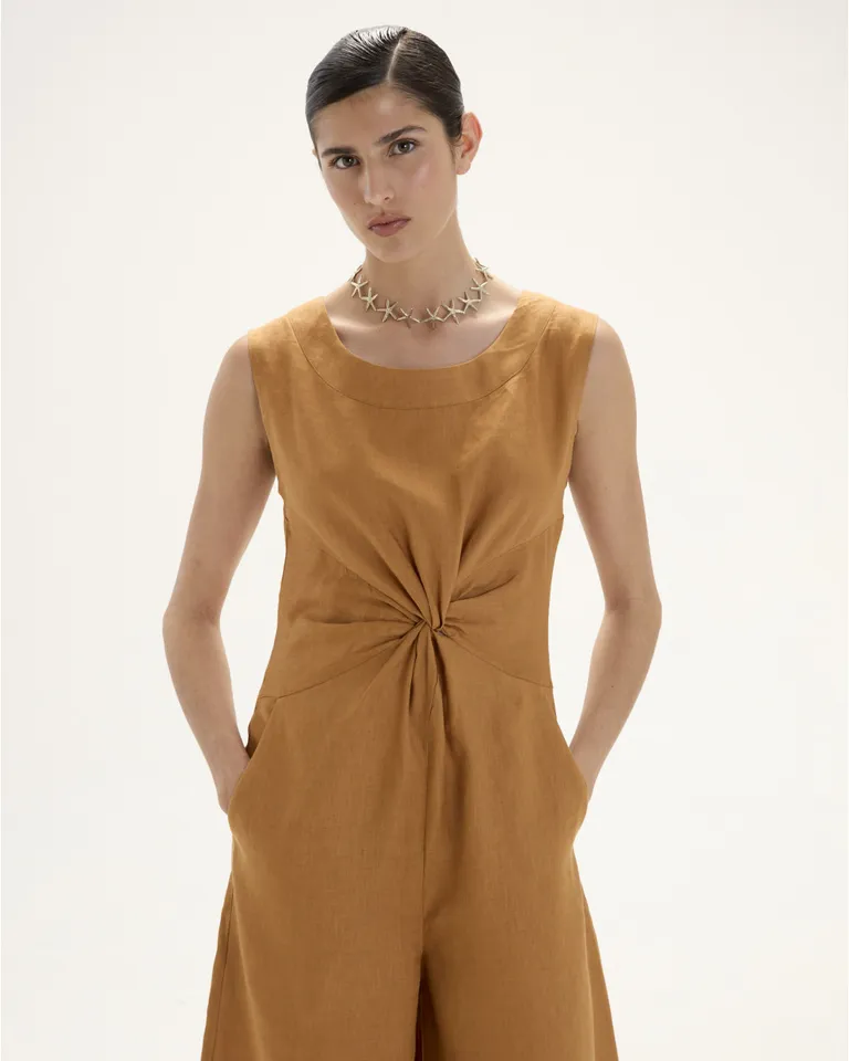 Mono sin mangas en lino con nudo en la cintura de Blue Sheep en Monos para argentina