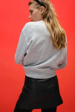 Minifalda evasé clásica de H&M en Faldas para argentina