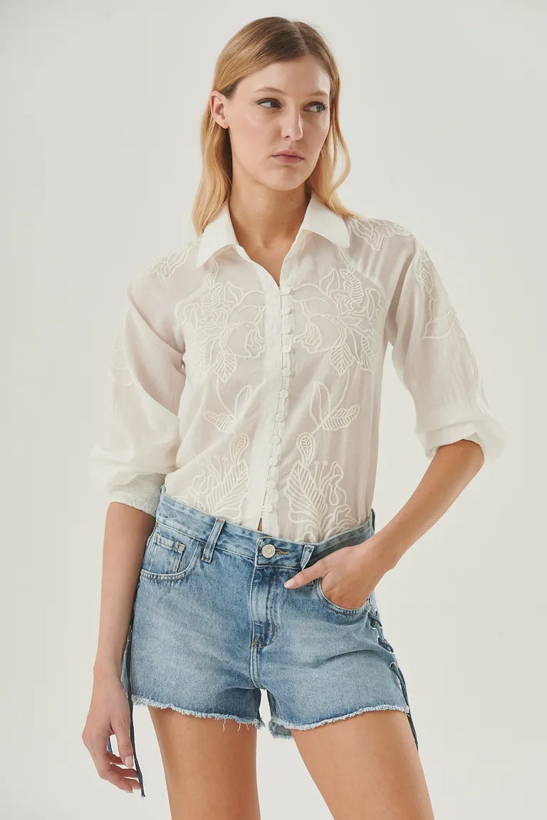 Camisa de algodón con bordados florales y mangas elásticas de Sweet en Camisas para argentina