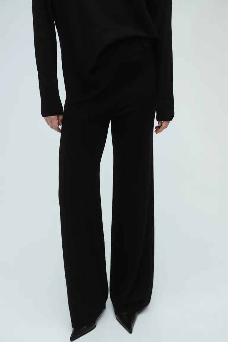 Pantalón wideleg punto fino de Mango en Pantalones para argentina