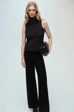 Pantalón wideleg punto fino de Mango en Pantalones para argentina