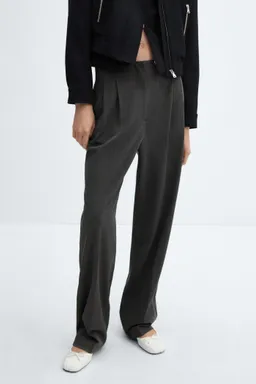 Pantalón pinzas wideleg de Mango en Pantalones para argentina