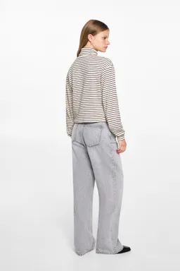 Remera rayas cuello alto de Mango Teen en Buzos y Sweaters para argentina