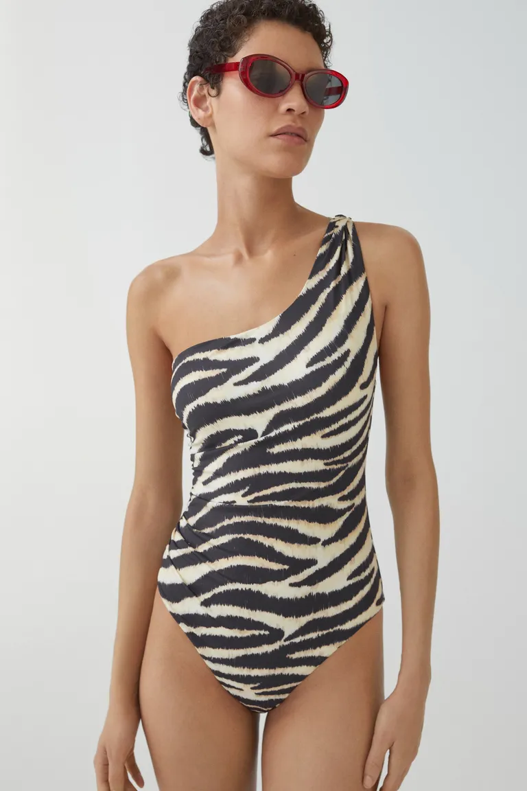 Bañador estampado animal de Mango en Swimwear y Beachwear para argentina