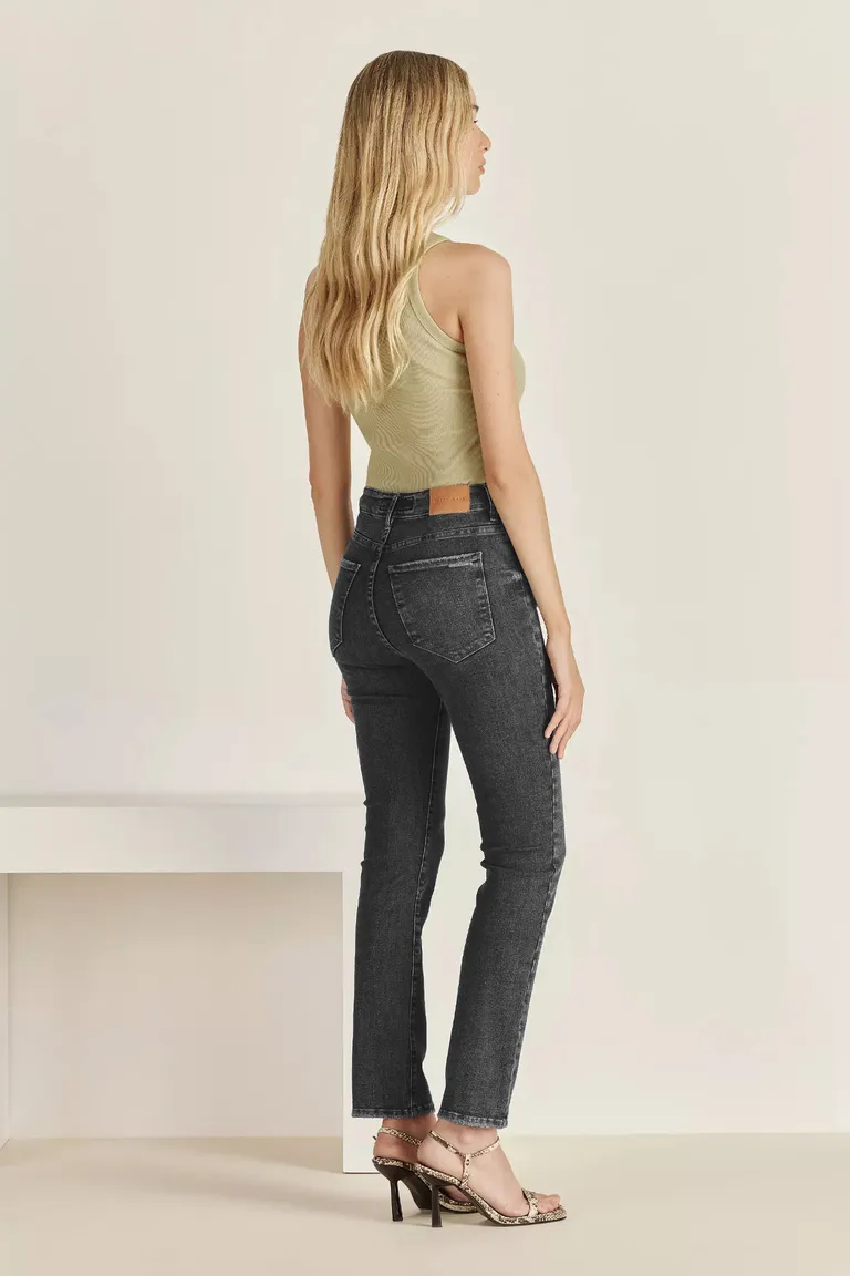 Pantalón de denim de tiro alto en corte skinny con lavado negro envejecido de Tucci en Pantalones para argentina