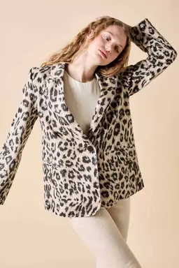 Blazer Animal Print de Kremia en Blazers para argentina