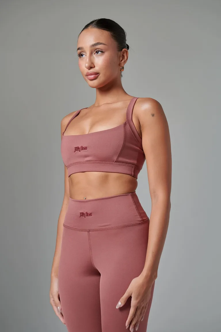 Conjunto Deportivo Vibe de Jahnisi en Tops para argentina