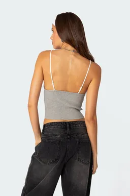 Musculosa tejida emily de Edikted en Tops para argentina
