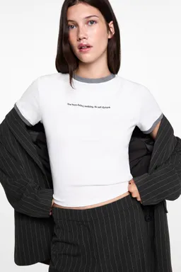 Pantalón traje rayado de Mango Teen en Pantalones para argentina