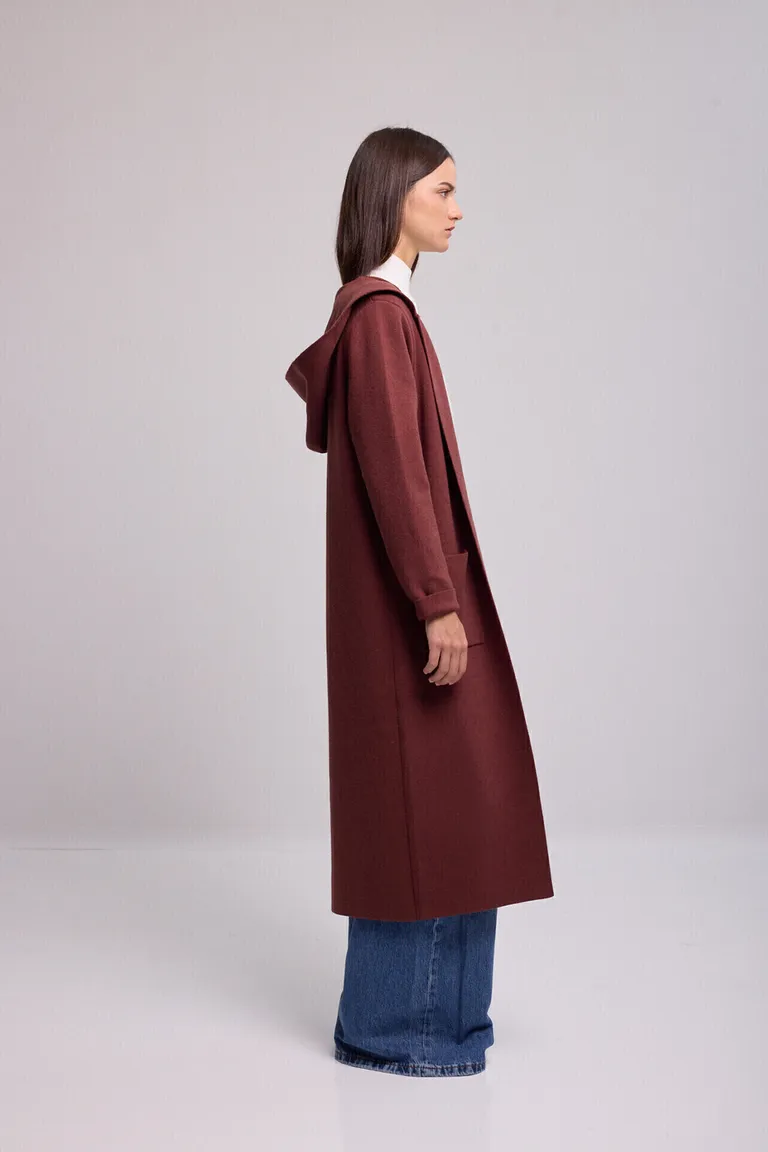 Tapado largo de punto con capucha y bolsillos delanteros aplicado de Kill en Tapados para argentina