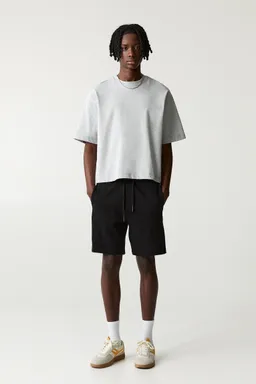 Bermuda jogger piqué de Pull&Bear en Bermudas y Shorts para argentina