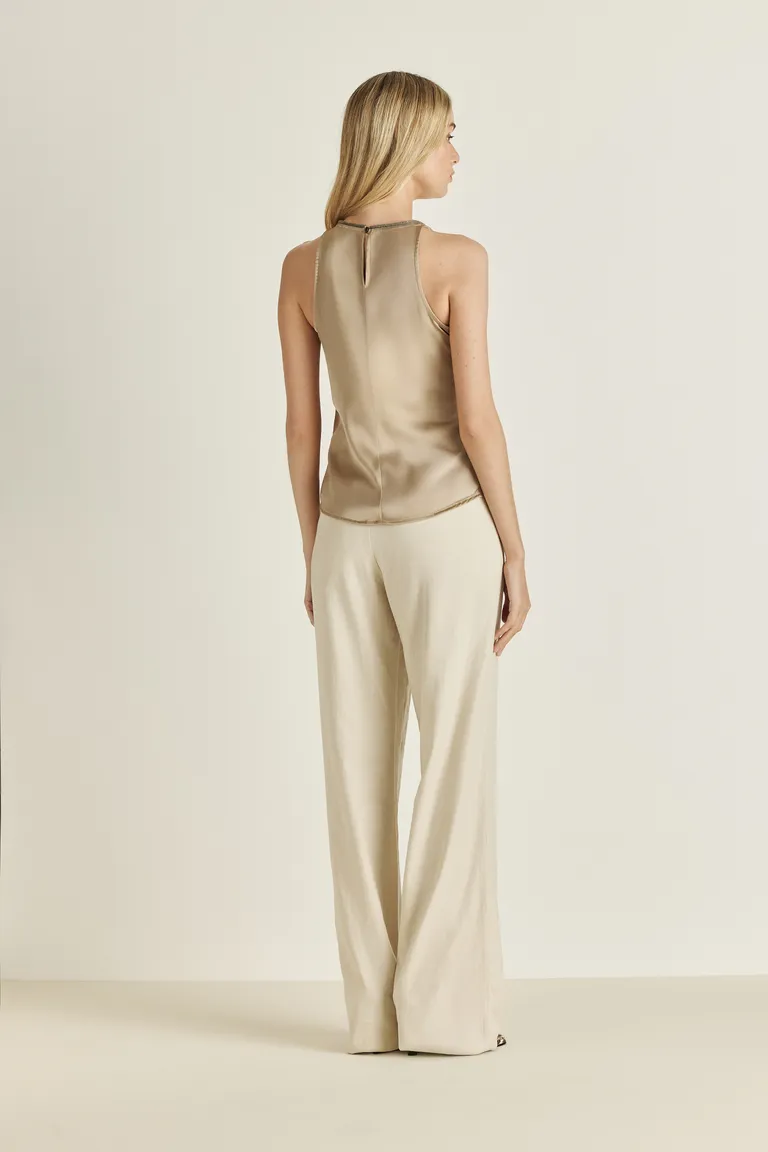 Top de satén sin mangas con detalles de estrás en el escote y sisas de Tucci en Tops para argentina