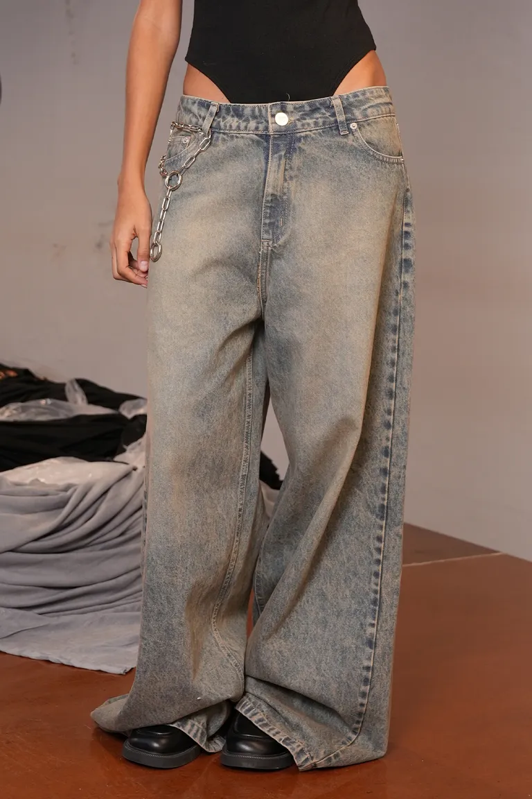 Pantalón denim de pierna ancha con detalles metálicos y bordados de Top White en Pantalones para argentina