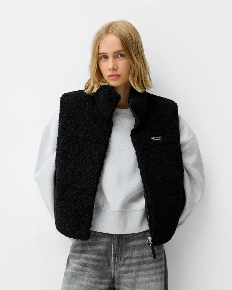 Chaleco reversible borreguito de Bershka en Chalecos para argentina