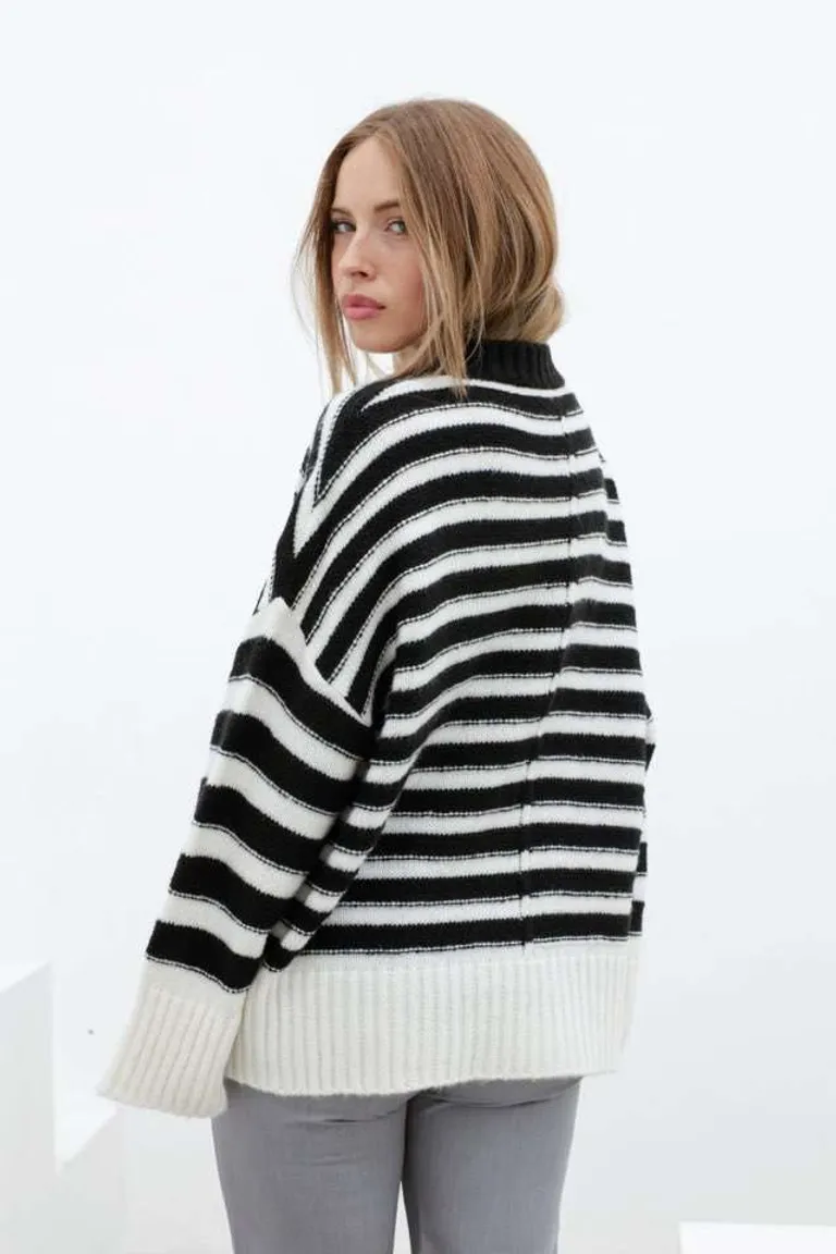 Sweater Oversize Rayado de Hesed en Buzos y Sweaters para argentina