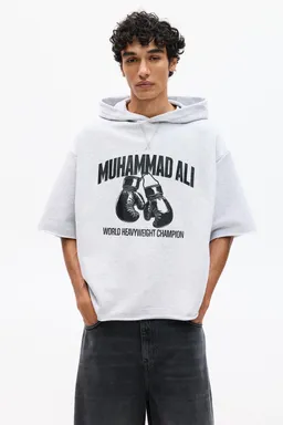 Buzo manga corta ali de Pull&Bear en Buzos y Sweaters para argentina