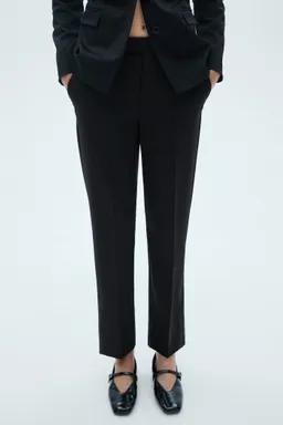 Pantalón traje slim fit de Mango en Pantalones para argentina
