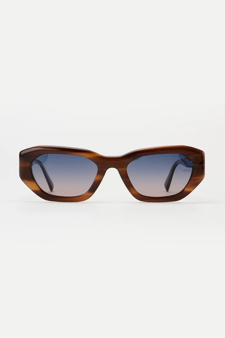 Gafas de sol de acetato de estilo moderno con lentes polarizadas para mujer de Ay Not Dead en Anteojos para argentina