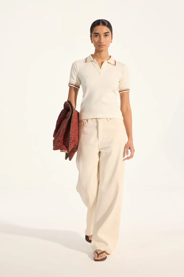 Remera polo de diseño regular con detalles en cuello y puños para mujeres de Portsaid en Remeras para argentina