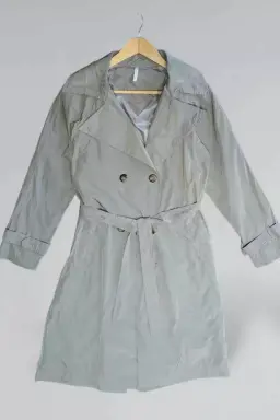 Elegante Trench de Akita en Tapados para argentina