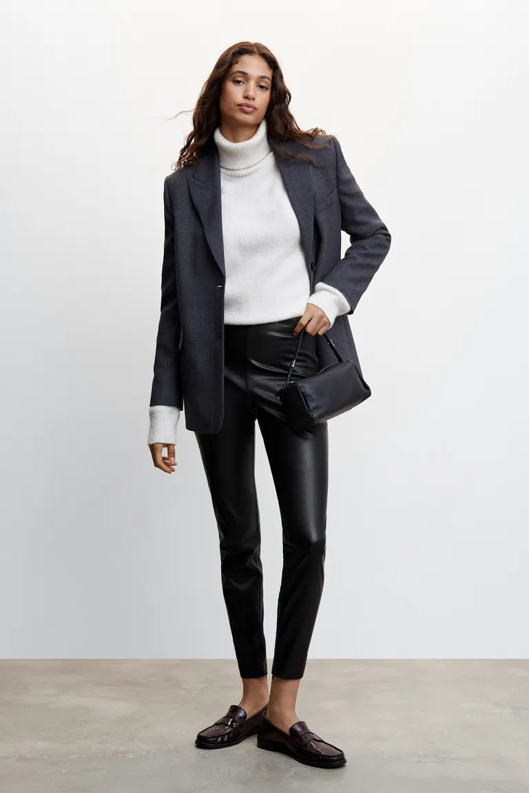 Leggings efecto cuero aberturas de Mango en Pantalones para argentina