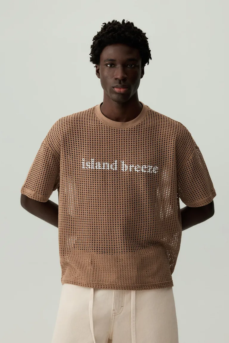 Remera calada estampada de Lefties en Remeras y Polos para argentina