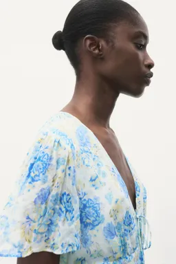 Vestido largo floral manga corta de Mango en Vestidos para argentina
