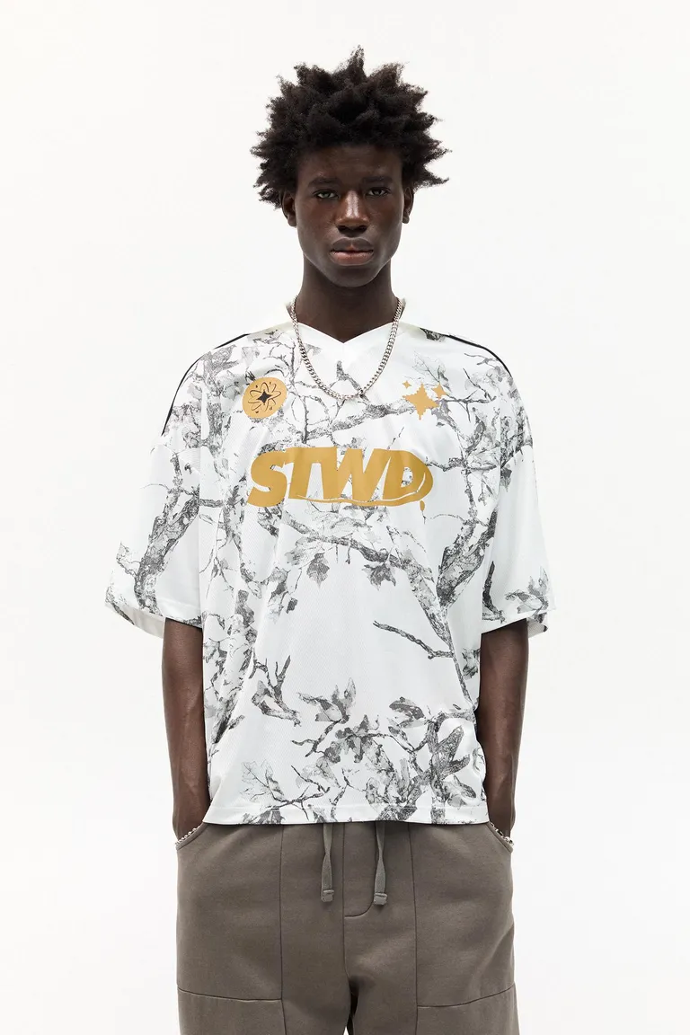 Remera polo stwd de Pull&Bear en Remeras y Polos para argentina