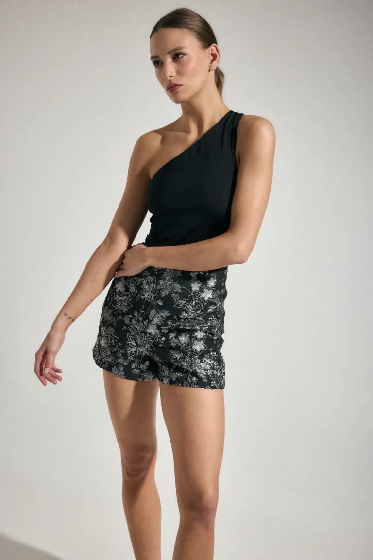 Short con estampado floral y tiro alto sin bolsillos para mujer de Audaz en Shorts para argentina