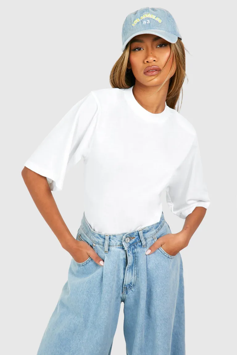 Remera con hombreras de Boohoo en Remeras para argentina